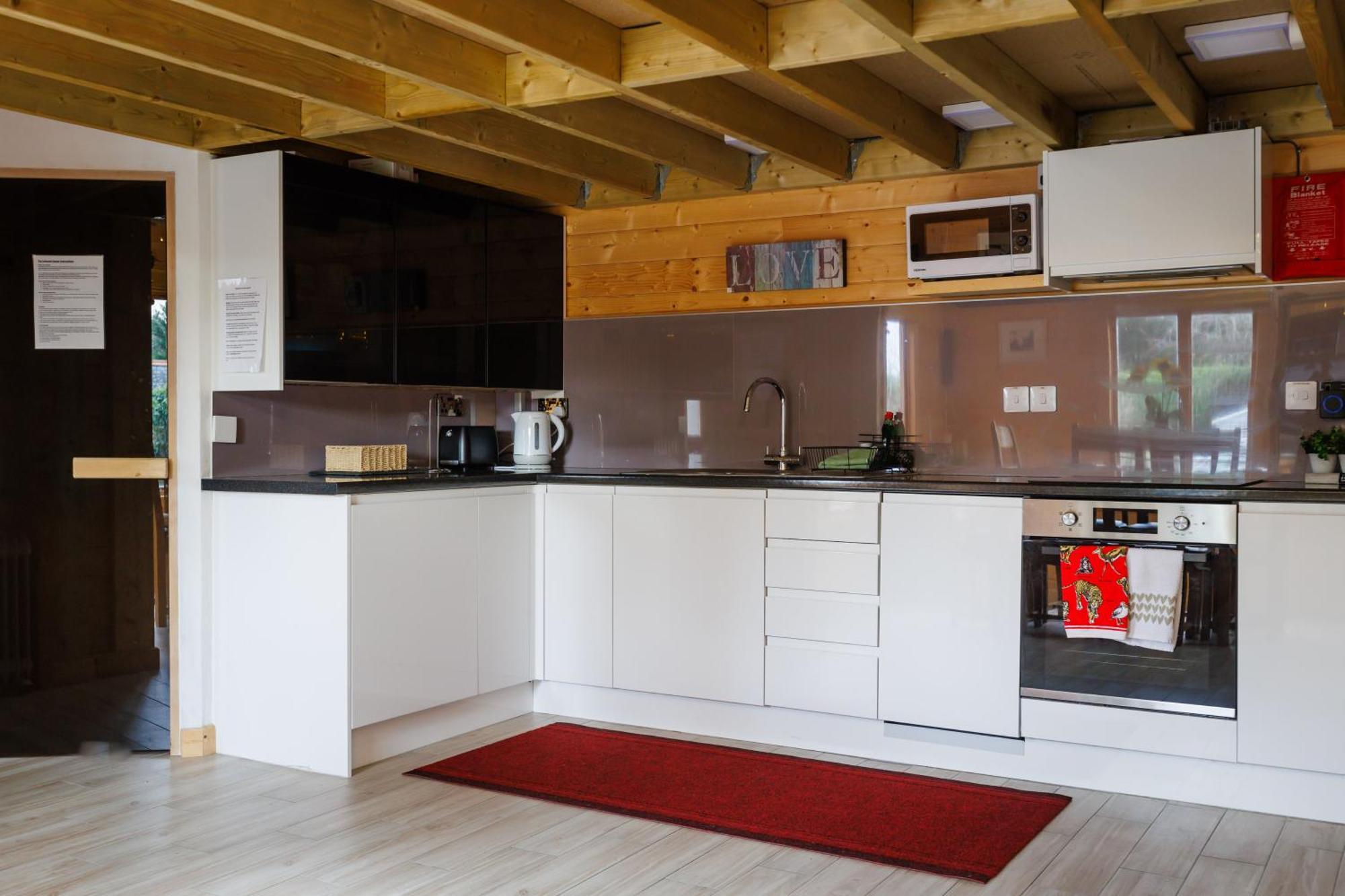Spacious Cabin Evcharger And Free Parking Near Cambridge エクステリア 写真