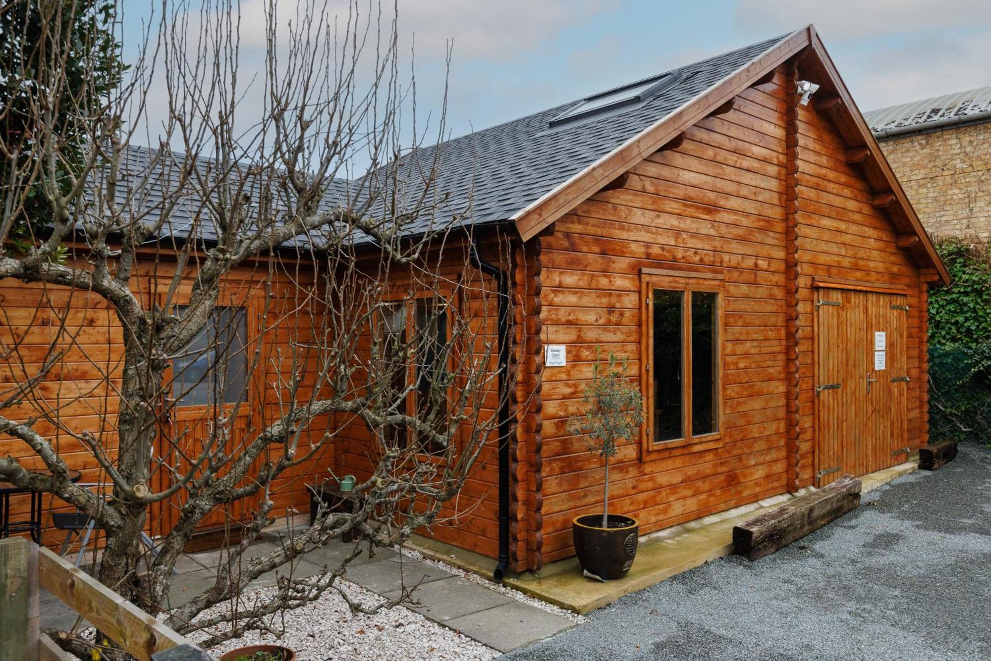 Spacious Cabin Evcharger And Free Parking Near Cambridge エクステリア 写真