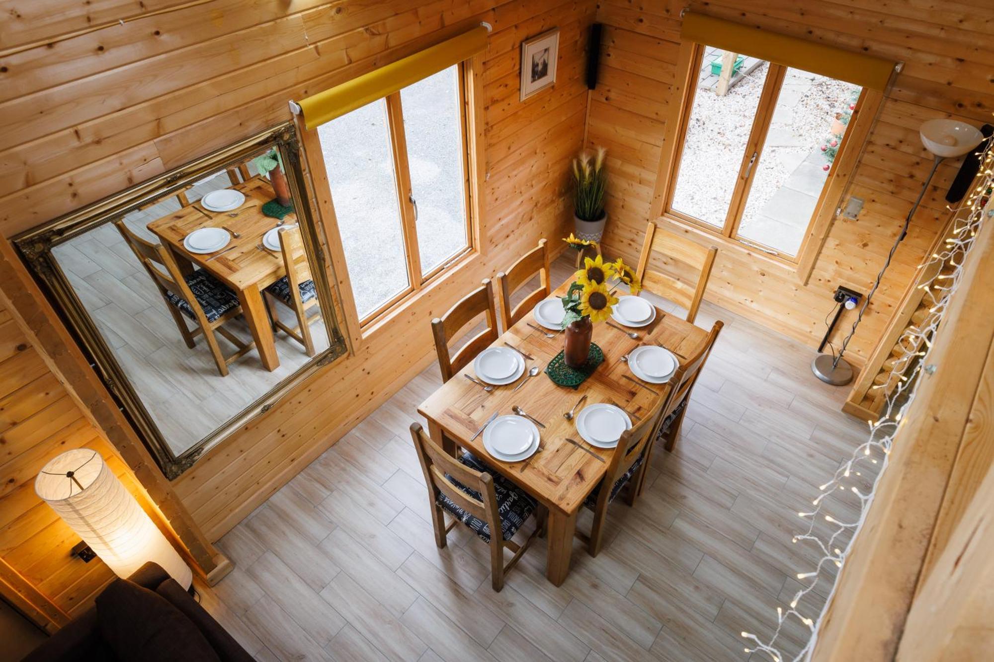 Spacious Cabin Evcharger And Free Parking Near Cambridge エクステリア 写真